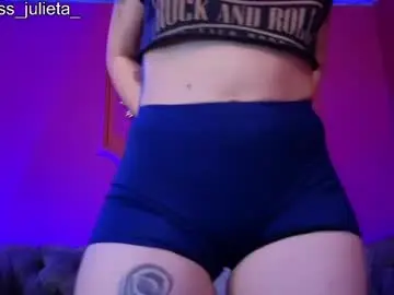 Chaturbate Live Sex Cam of julieta_russell