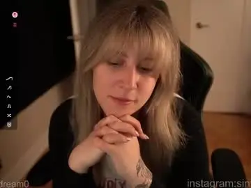 Chaturbate Nude Webcam of alexa_dream
