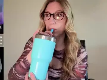 Chaturbate Adult Video Chat of wynfreya