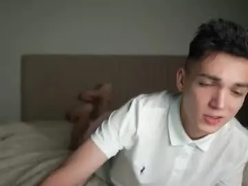 Chaturbate Live Sex Cam of mattyaiden
