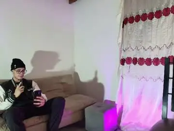 Chaturbate Adult Video Chat of vlad__night