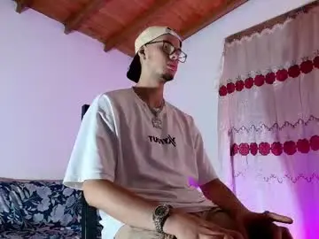 Chaturbate Live Porn of vlad__night