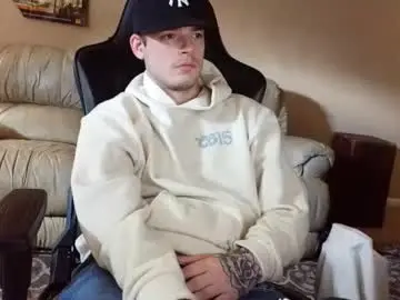 Chaturbate Best live sex cam show of camerondt