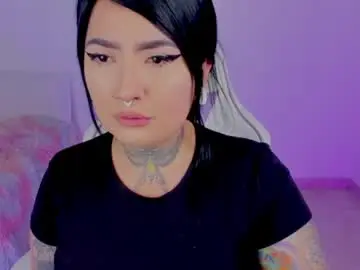 Chaturbate Live Porn of heey_kitty