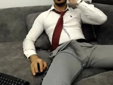 Chaturbate Nude Webcam of dirtyybooyy77