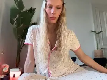 Chaturbate Sex Chat of hung_angel_xxl