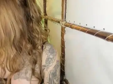 Chaturbate Sex Cam of scarbadgirl_