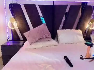 Chaturbate Adult Video Chat of amber__jhonson_