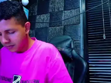 Chaturbate Best live sex cam show of g_lincoln