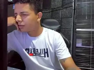 Chaturbate Sex Chat of g_lincoln