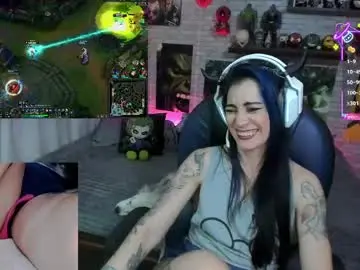 Chaturbate Nude Webcam of mature_gamer