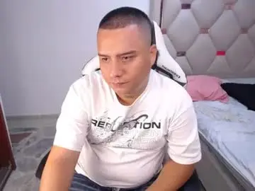 Chaturbate Free Live Porn of big_ass_big_dick