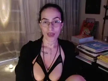 Chaturbate Watch Live Sex Cams of katehathor8