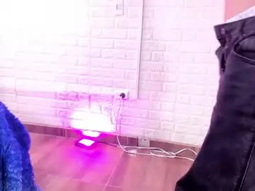Chaturbate Adult Webcam of sara_love_1