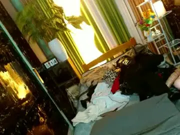 Chaturbate Live Porn of queen_kendalx19