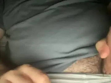 Chaturbate Live Sex Cam of uncutdude321