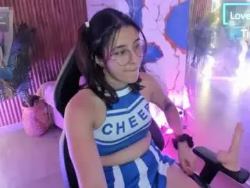 Chaturbate Watch Live Sex Cams of zyra_tay