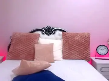 Chaturbate Live Sex Cam of foxyclarisee