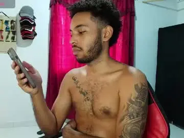 Chaturbate Nude Webcam of colinlatinbrown