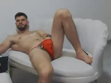 Chaturbate Watch Live Sex Cams of mauro_real_man