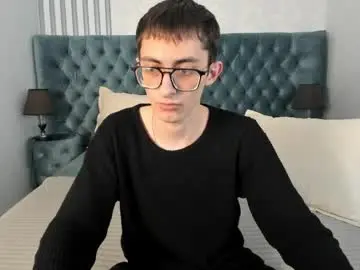 Chaturbate Sex Cam of ronbevs