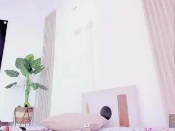 Chaturbate Watch Live Sex Cams of shara_85