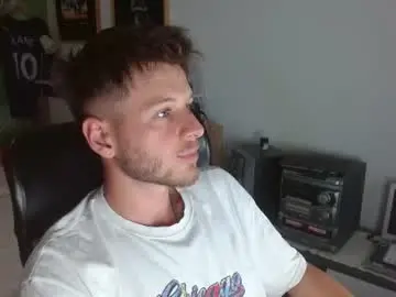 Chaturbate Live Sex Cam of freddy_star
