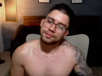 Chaturbate Live Porn of mike_montoya
