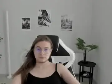 Chaturbate Adult Video Chat of queen_amelie