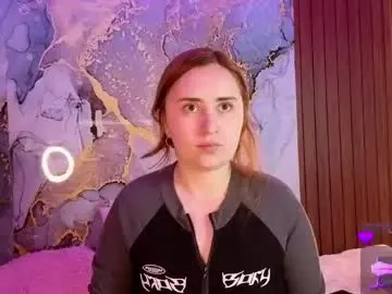 Chaturbate Watch Live Sex Cams of alice_cute77