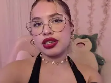 Chaturbate Live Sex Cam of haelycute