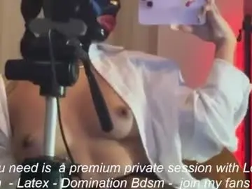Chaturbate Free Porn Cam of mydoc_lolac