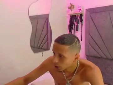 Chaturbate Live Porn of naughtyfusion_os
