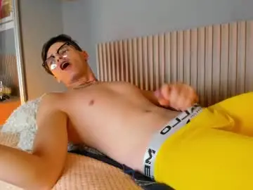 Chaturbate Best live sex cam show of joebranco