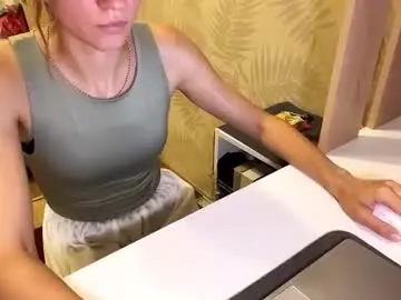 Chaturbate Best live sex cam show of kris_liss