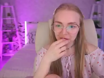 Chaturbate Adult Webcam of emilysunshines