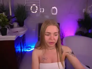 Chaturbate Watch Live Sex Cams of emilysunshines