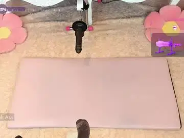 Chaturbate Live Sex Cam of sofia_fantasyy