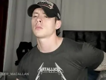Chaturbate Free Porn Cam of jhonny_macallan