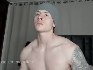 Chaturbate Free Live Porn of jhonny_macallan