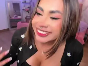Chaturbate Live Sex Cam of eveline_figeroa