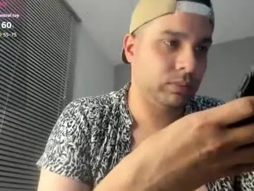 Chaturbate Best Webcam of latin_boy_surprise