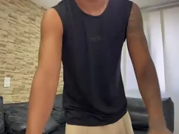 Chaturbate Free Porn Cam of bob_pettersonn