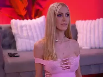 Chaturbate Live Sex Cam of elablake