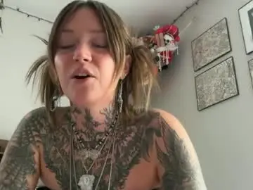 Chaturbate Live Sex of cherrybox00
