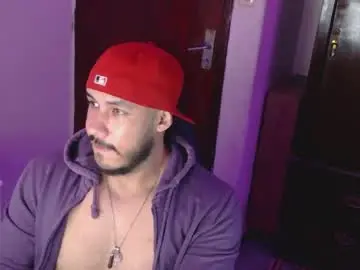 Chaturbate Nude Webcam of casas_oom