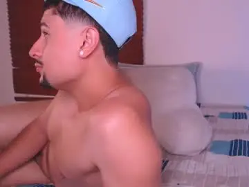 Chaturbate Live Sex Cam of deivy_gram