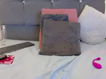 Chaturbate Sex Chat of miamackleyn_