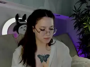 Chaturbate Free Live Porn of kira_be11