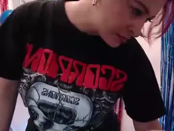 Chaturbate Live Sex Cam of evatwiss